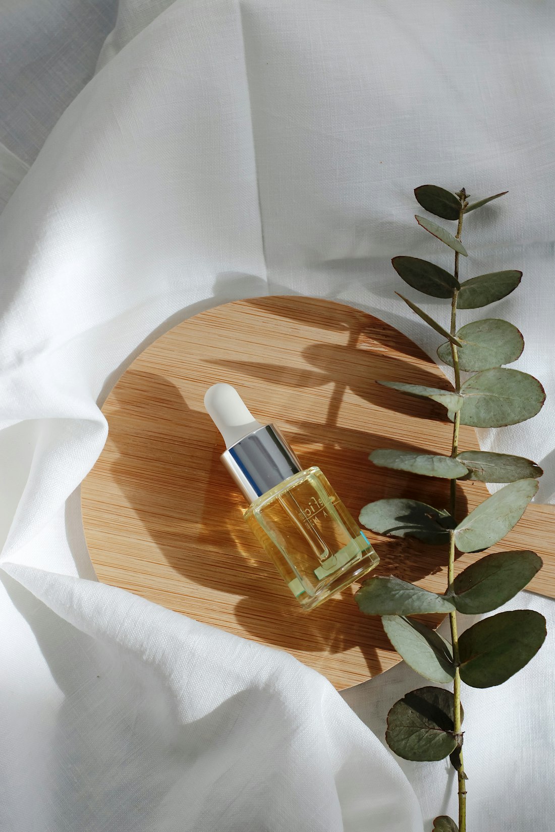 A calm NOVA skincare moment with botanical ingredients